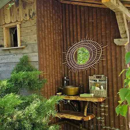 Luxusní stan Nuit Insolite, Repas Autour Du Feu Piscine Sauna Jaccuzi