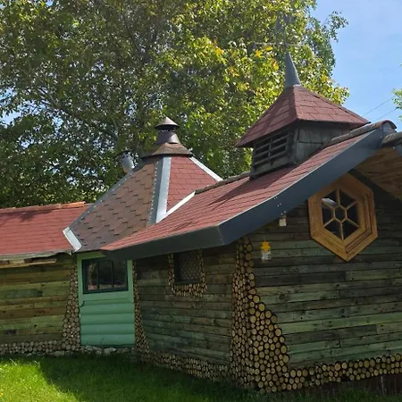 Luksusowy namiot Nuit Insolite, Repas Autour Du Feu Piscine Sauna Jaccuzi